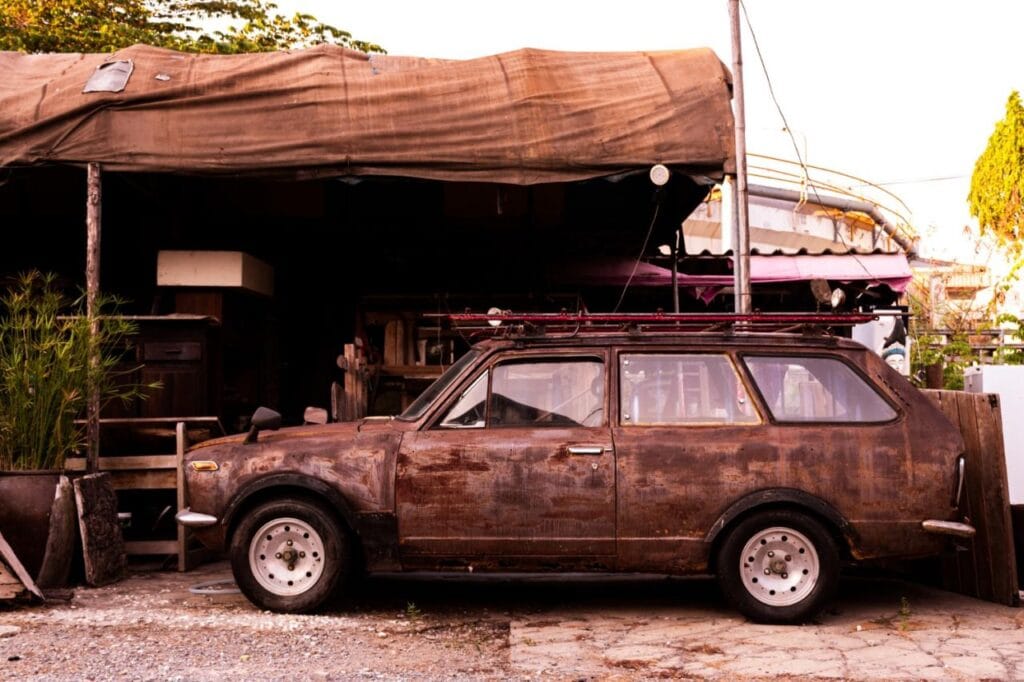 retro car garage